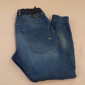 Diesel KROOLEY Relaxed Fit Blue DENIM SWEATPANTS . Size 32